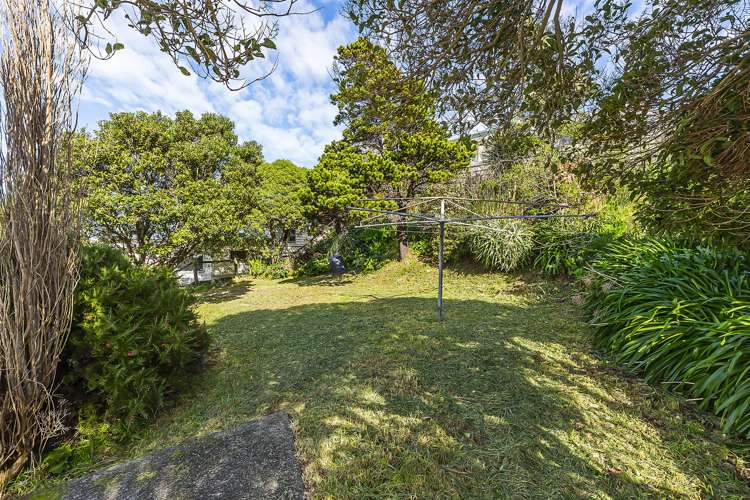 111 Akaroa Drive Maupuia_21