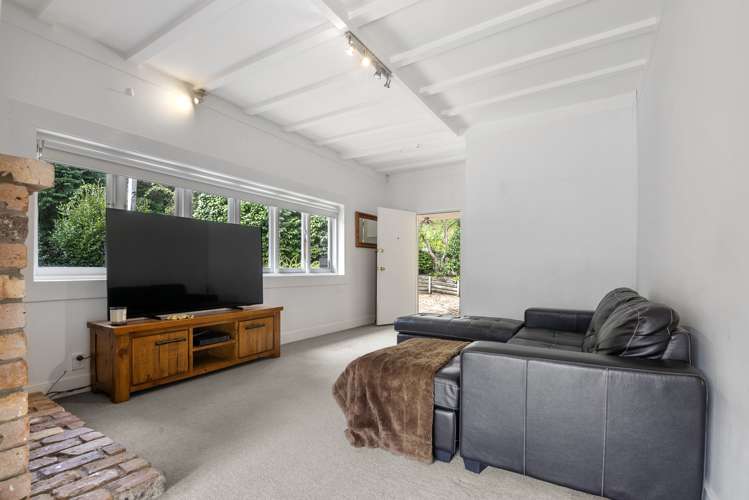233 Saint Andrews Road Epsom_9