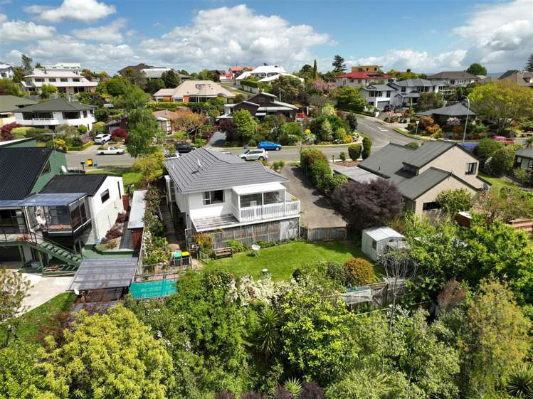 28 Washbourn Drive Richmond_15