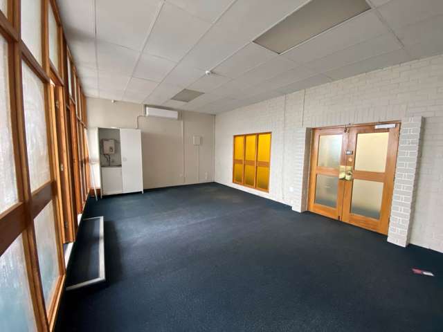OFFICE SUITE IN EDEN TERRACE