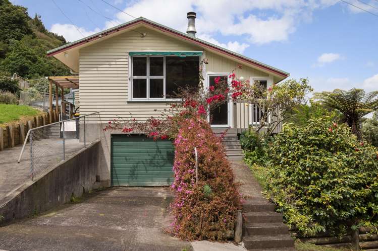 100 Broad Street Thames_1