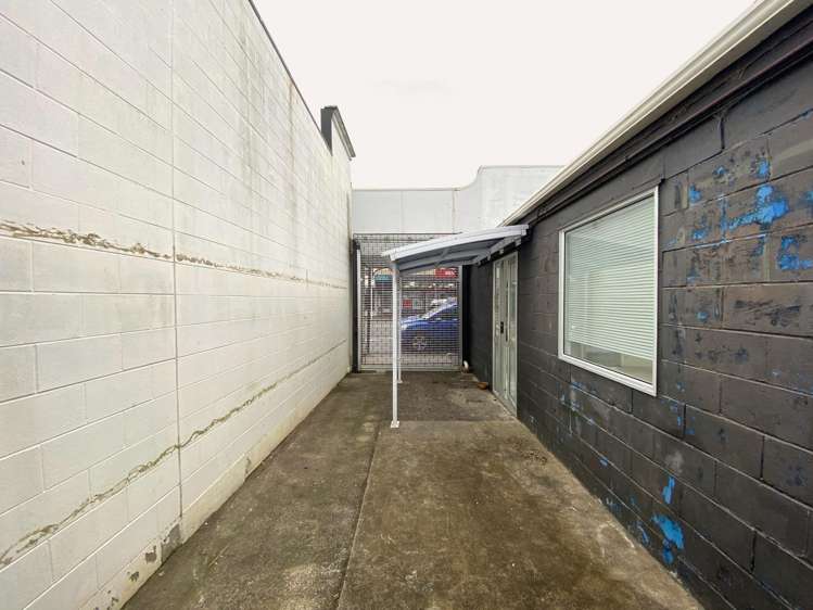 621 Pollen Street Thames Surrounds_8