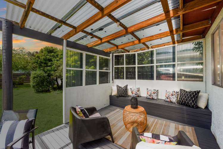 15 Churchill Avenue Richmond_18