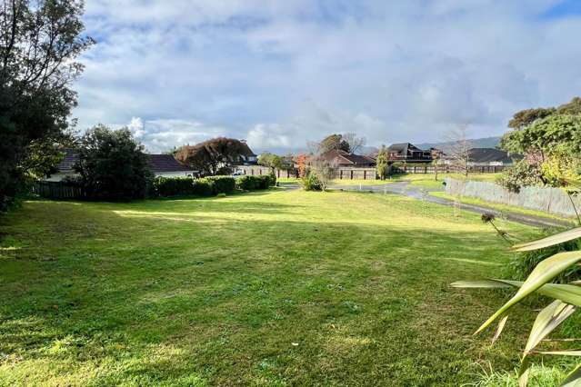 Prime 728sqm Section in Paraparaumu Beach