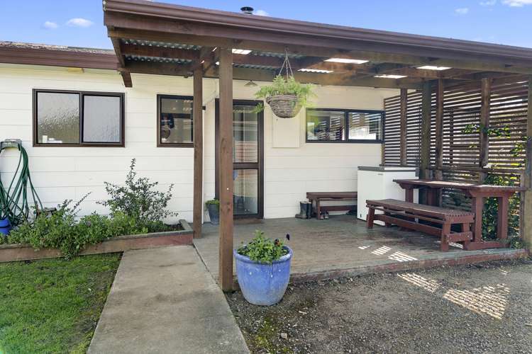 22 Harcourt Place Wakefield_17