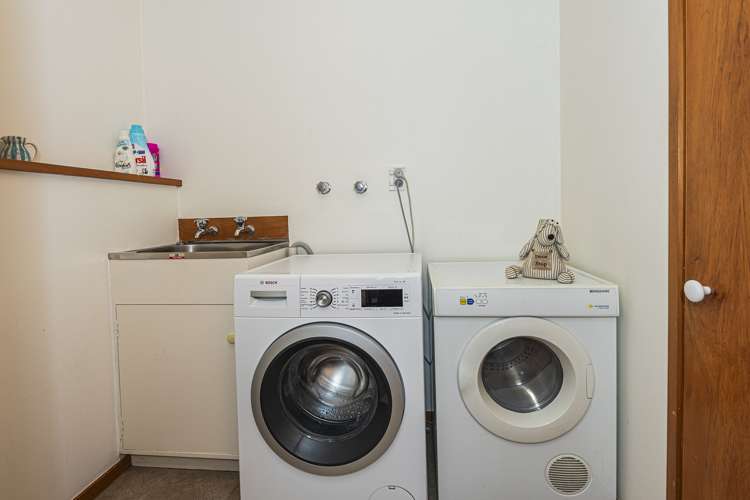 2/240 Fairway Drive Kamo_10