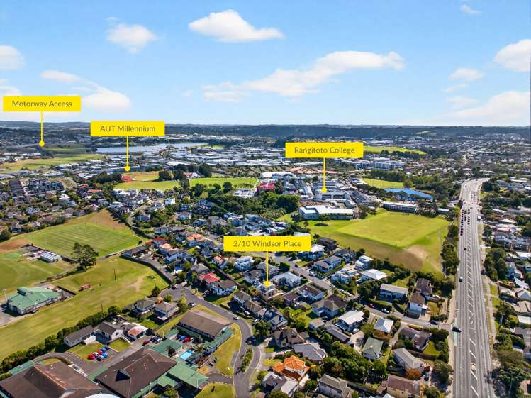 2/10 Windsor Place Mairangi Bay_32