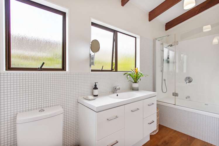 2/32 Alford Street Waterview_11