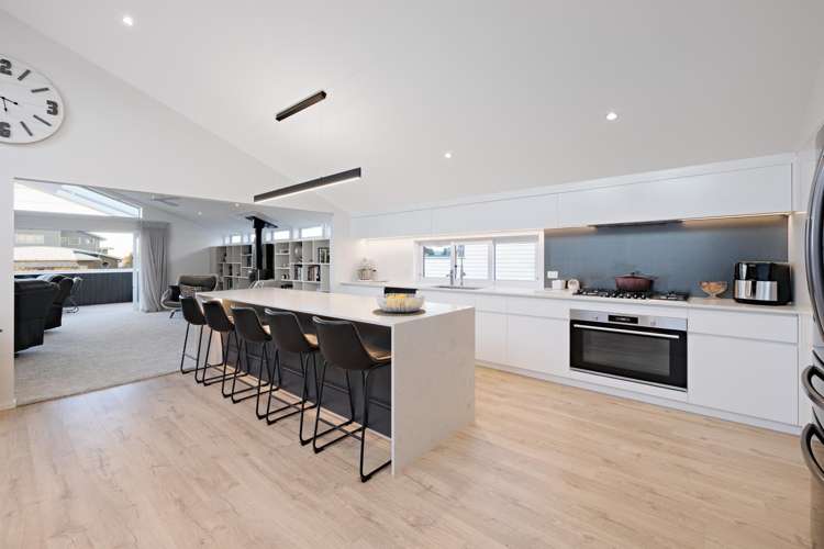 112 Karewa Parade Papamoa_15