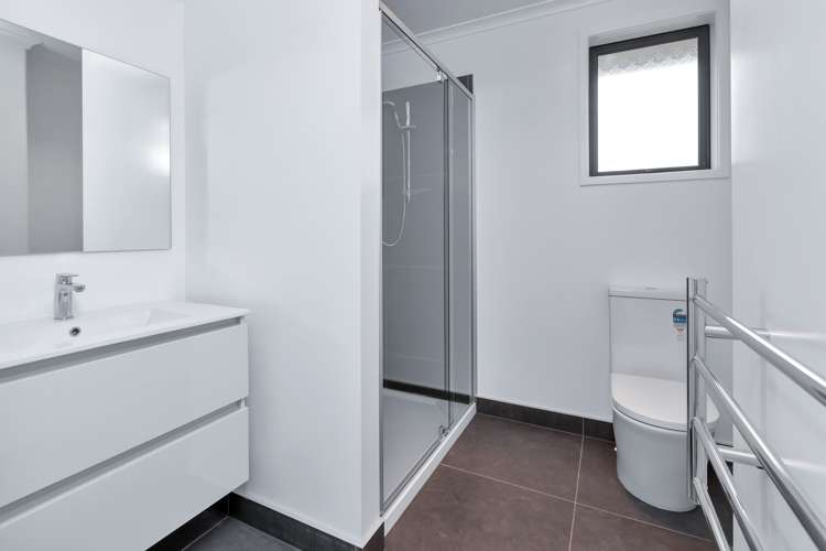 15 Te Taniwha Road One Tree Point_12