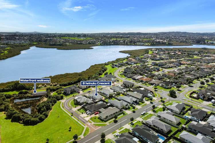 8 Iwinuku Crescent Wattle Downs_19