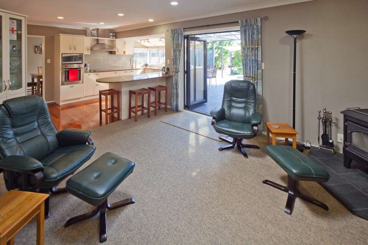 23 Bramley Drive Farm Cove_9