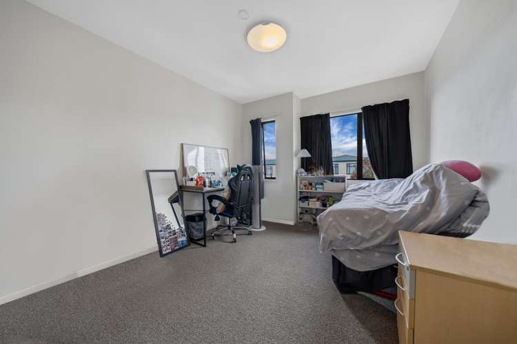 57/2 Armoy Drive East Tamaki_16