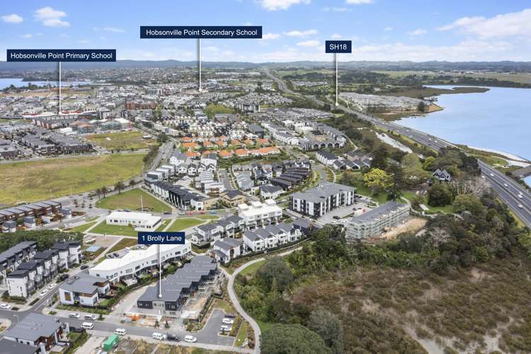 1 Brolly Lane Hobsonville_13