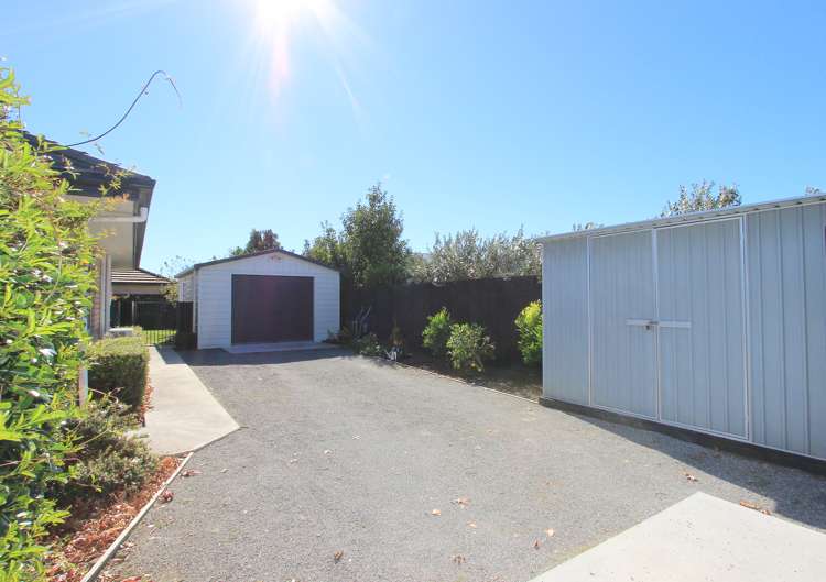5 Kensington Place Springlands_18