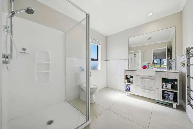 3 Mauku Lane Greenhithe_16