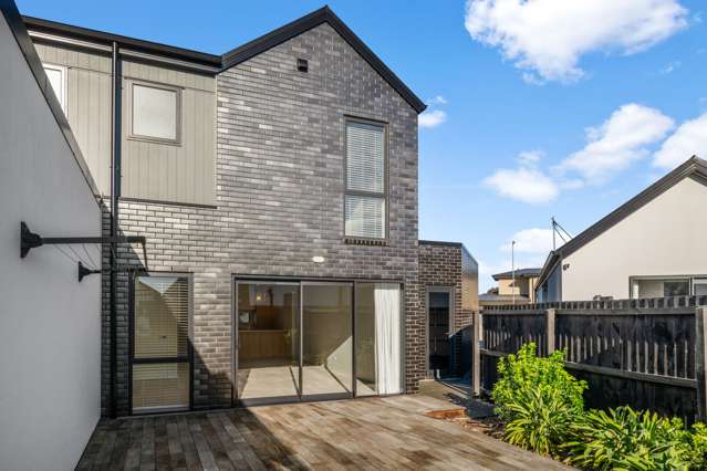 17 Eminence Drive Northwood_1