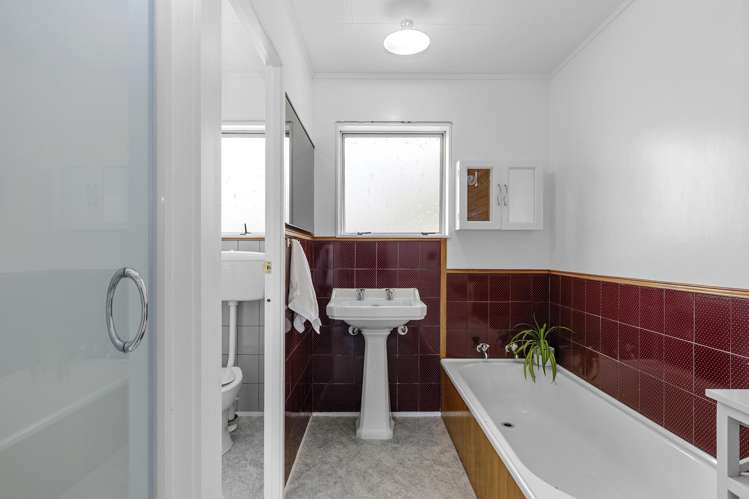 221 Major Drive Kelson_14