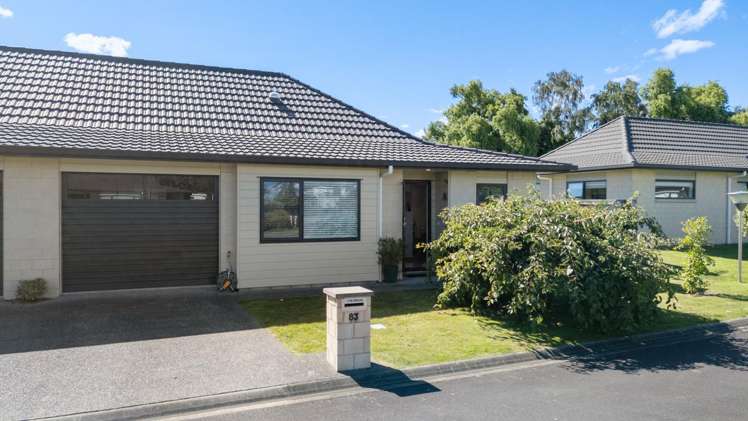 83 Ashmore Park Carterton_13
