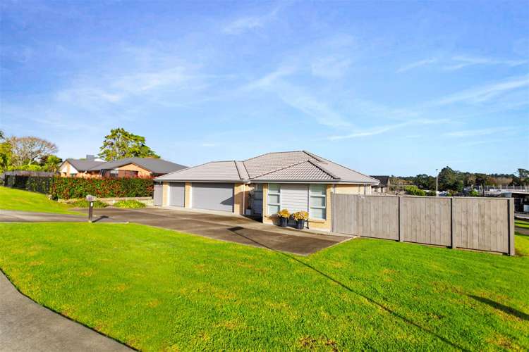 38 Gilbransen Road Kumeu_22