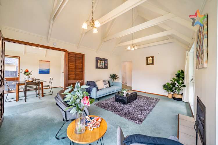 3 Mcenroe Grove Naenae_2