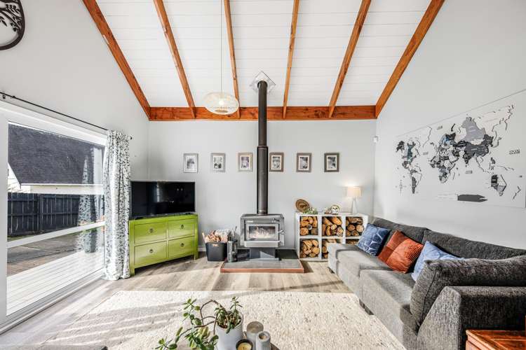 15 Roland Road Greenhithe_8