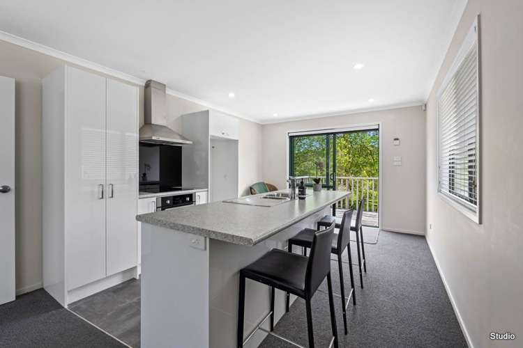 136 Muriwai Road Waimauku_24