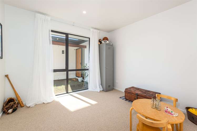 9 Angus Place Rangiora_21