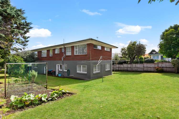 7A Garden Place Mount Eden_17