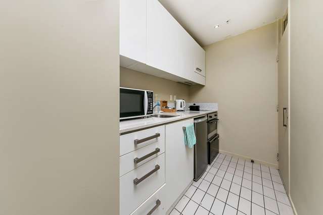 2113/10 Waterloo Quadrant Auckland Central_4