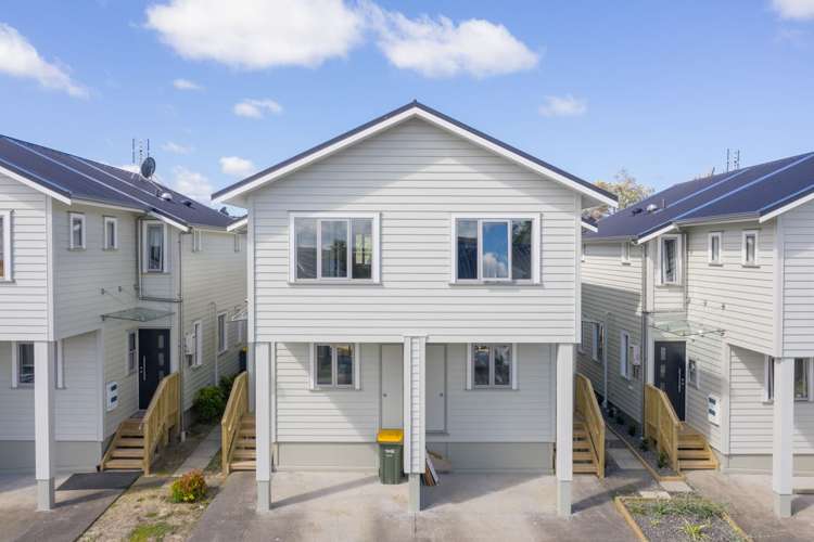 7/6 John Jennings Drive Oteha_1