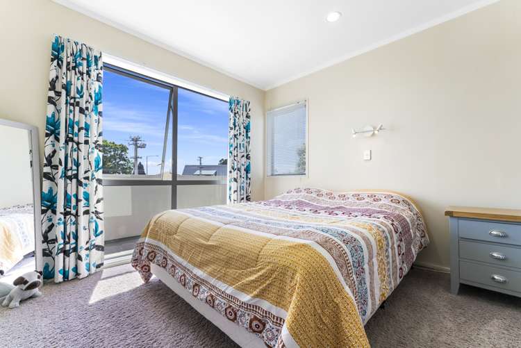 196 Levers Road Matua_12