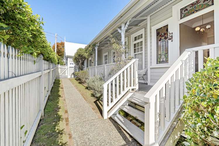 62 Gilbert Street New Plymouth_26