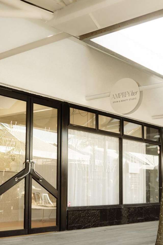 Established beauty studio in the Mount