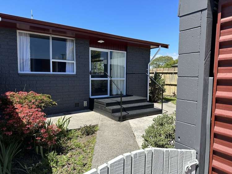 374a Pages Road Aranui_9