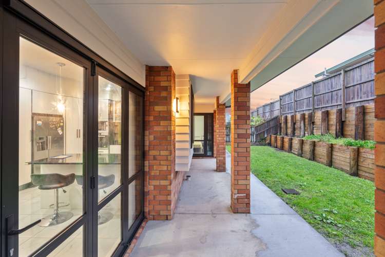 18 Midhurst Avenue Henderson_21