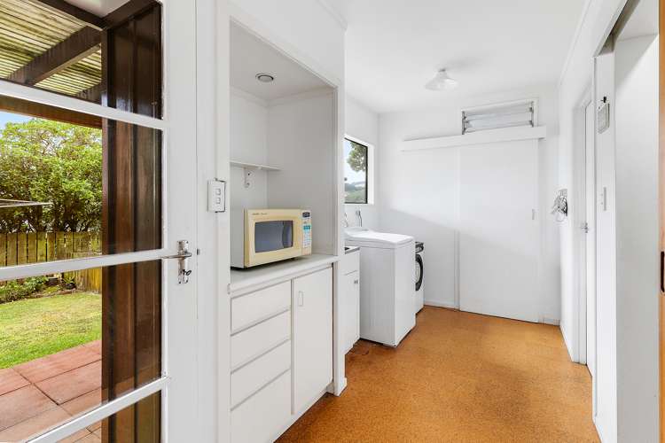 6 Saint Aidans Way Tawa_16