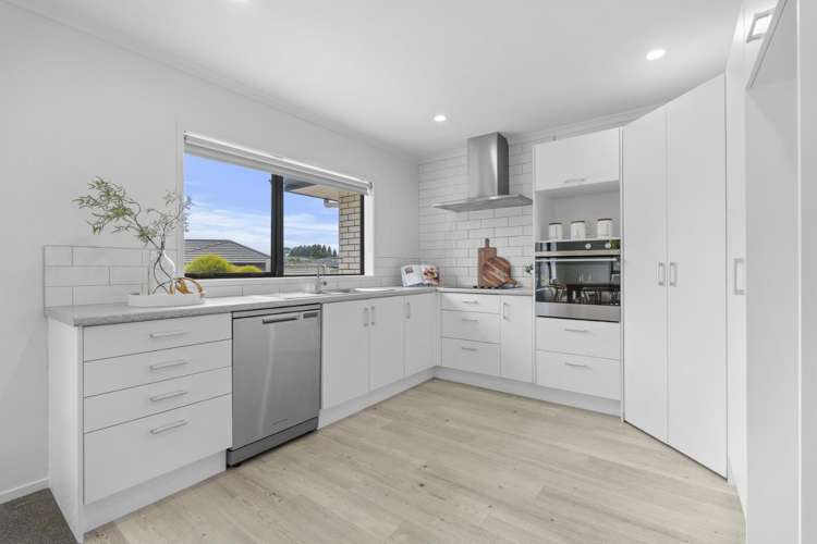 7 Totarahoe Lane Whalers Gate_1