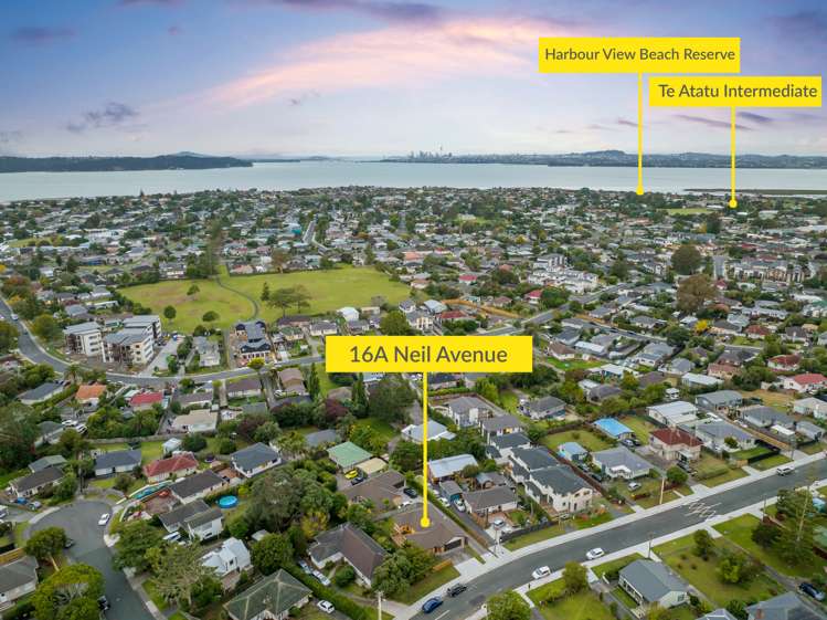 16a Neil Avenue Te Atatu Peninsula_17