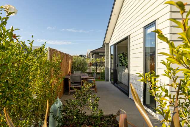 2 Sable Lane Pyes Pa_4