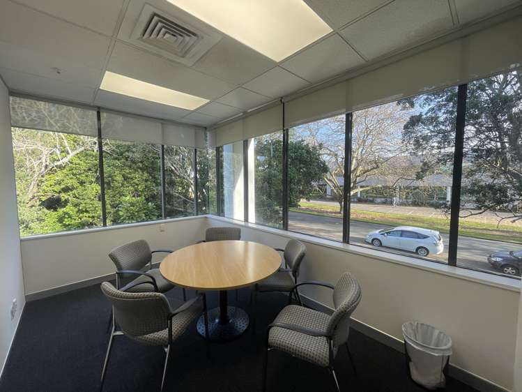 60 Hugo Johnston Drive Penrose_11