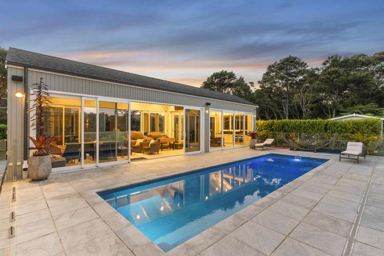 20 Stevensons Crescent Albany Heights_2