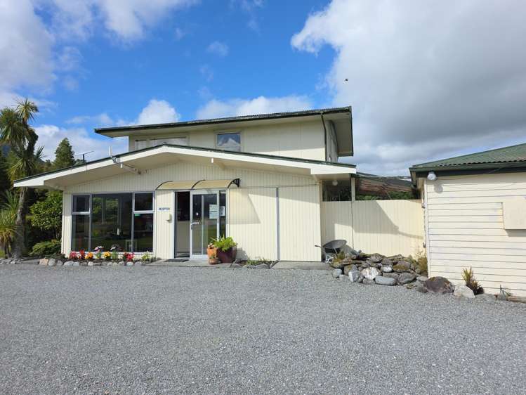 2830 Franz Josef Highway Franz Josef Glacier_53