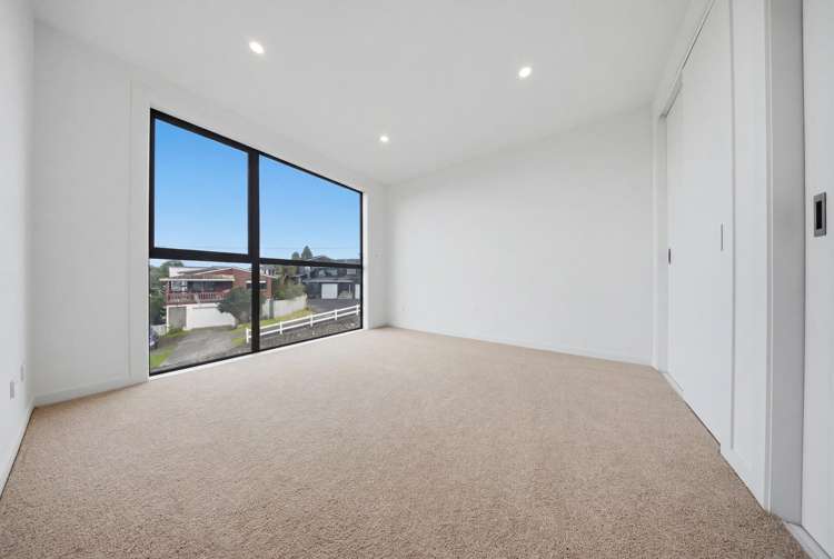 2A Rangitoto Terrace Milford_17