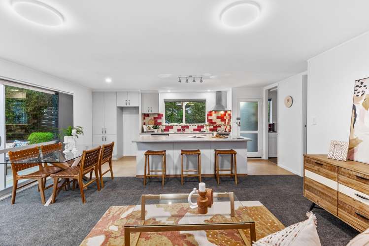 10 Beauchamp Drive Massey_6