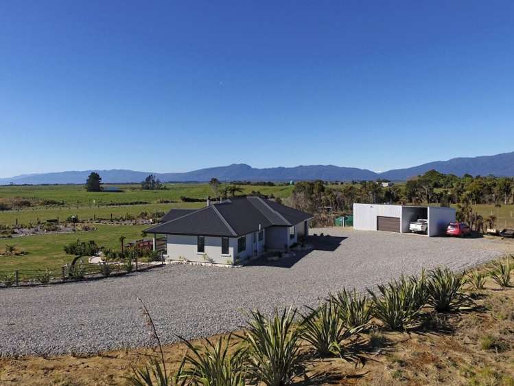 961 Wilsons Lead Road Cape Foulwind_17