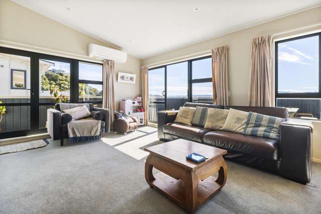 78d Queens Drive Lyall Bay_4