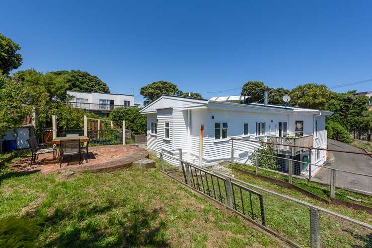 6 Aranui Street Maupuia_17