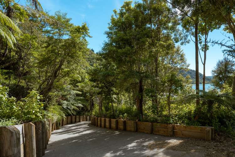 8 Oliver Place Anakiwa and Surrounds_18