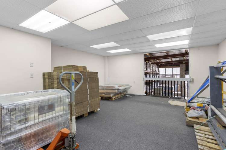 A/3 Colway Place Wairau Valley_7